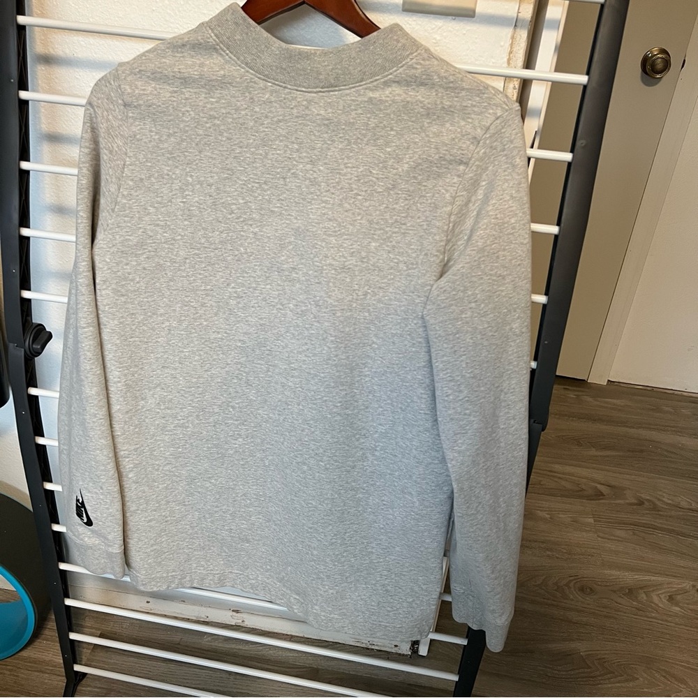Grey Nike crewneck with pockets - Picture 6 of 6